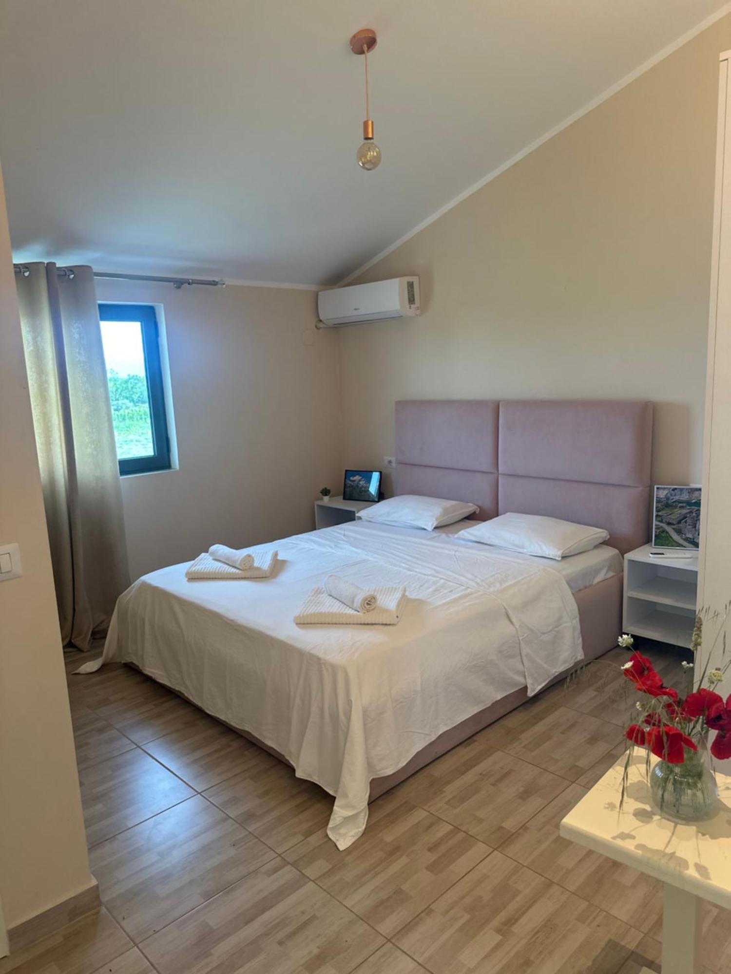 Ballkan B&B 1 Shkodra Exterior foto